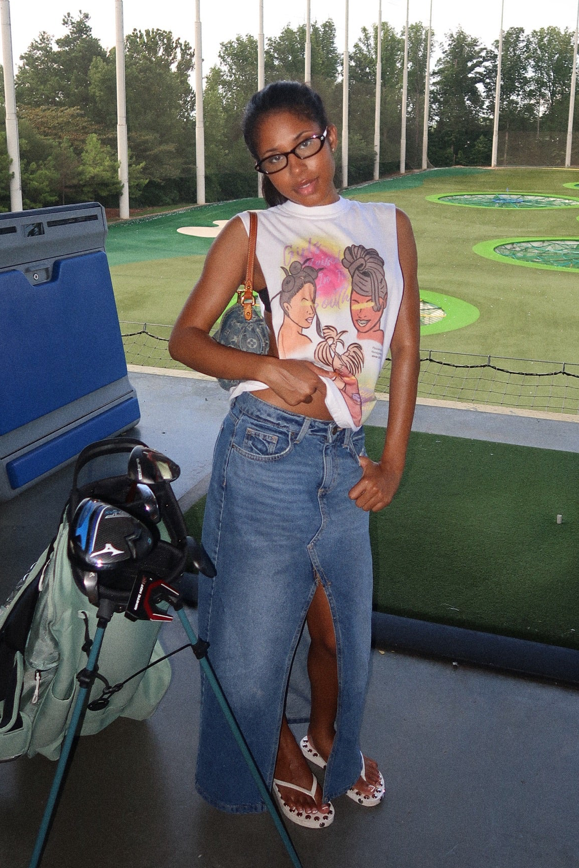 "The source" - GRITS Tee