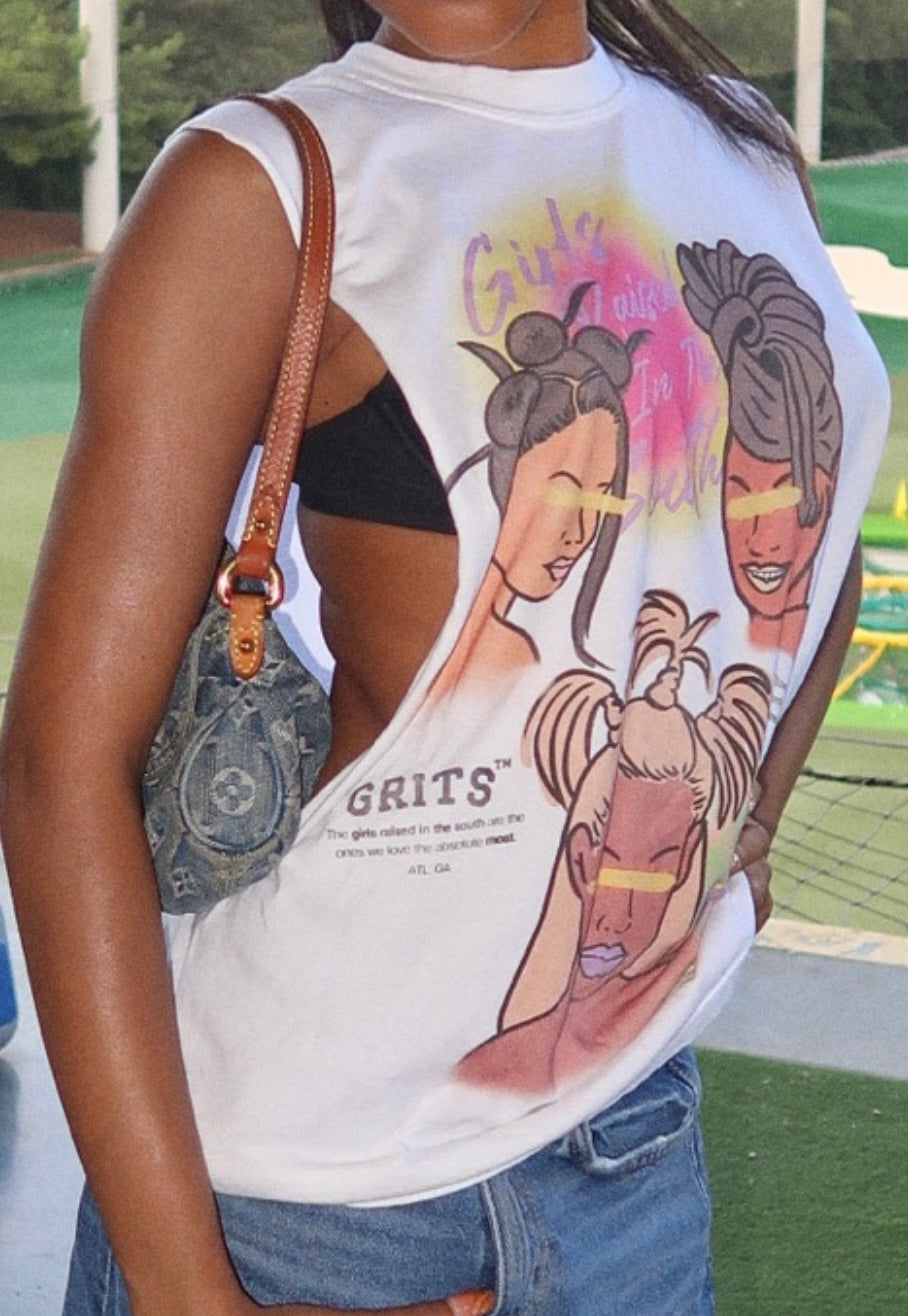 "The source" - GRITS Tee